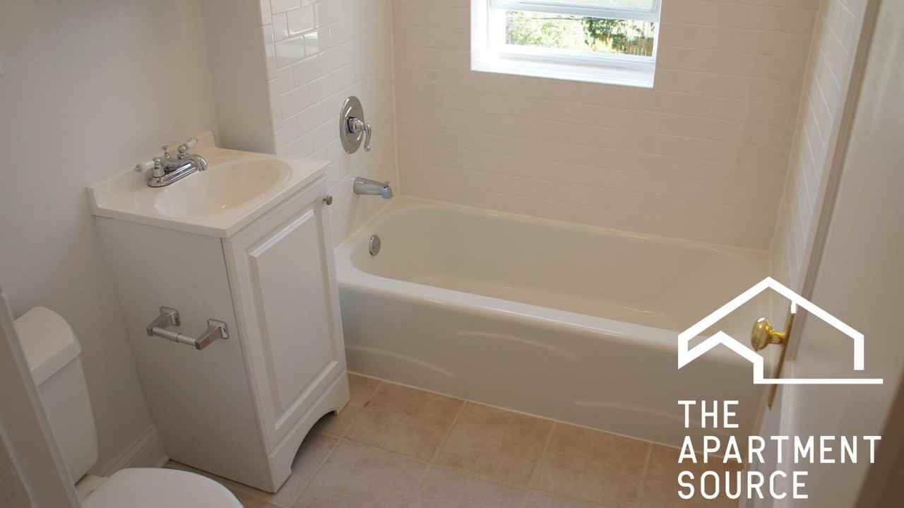 2915 W George St #2 - Photo 4 of 5