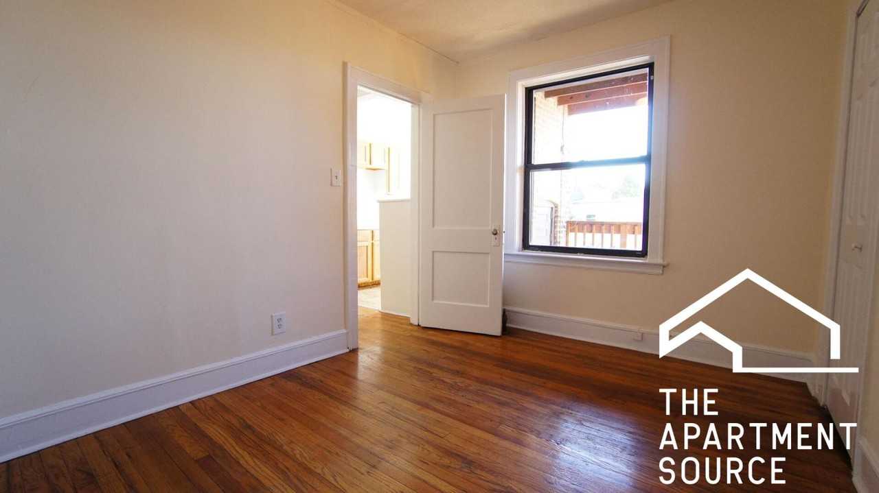 2334 N Spaulding Ave #2B - Photo 3 of 11
