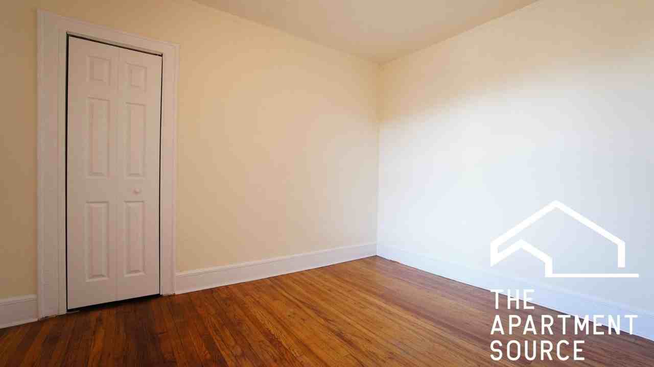 2334 N Spaulding Ave #2B - Photo 4 of 11