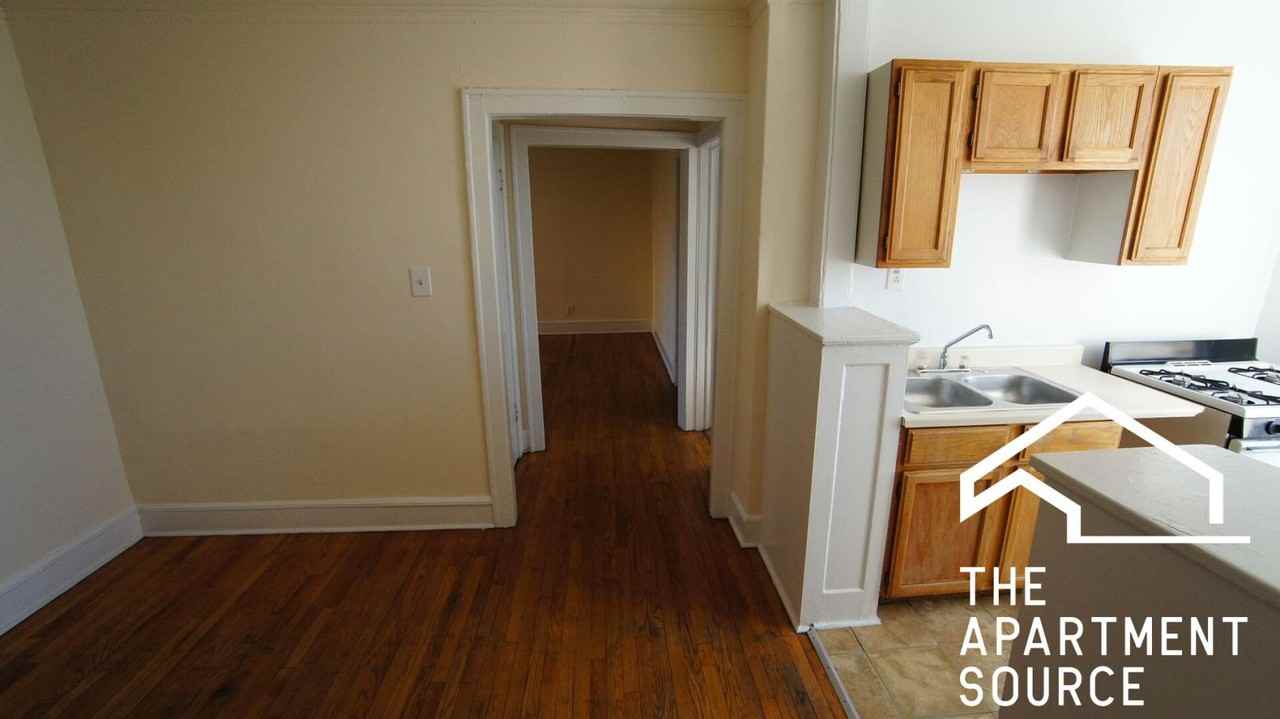 2334 N Spaulding Ave #2B - Photo 5 of 11