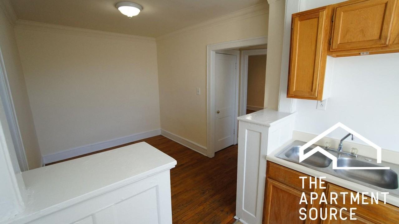 2334 N Spaulding Ave #2B - Photo 6 of 11