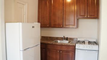 featured image of 2536 N Sawyer Ave #412