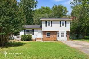 121 Dexter Cir - Photo 1 of 1