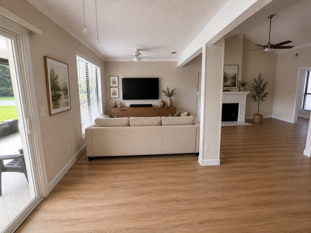 7827 Fawn Brook Cir E - Photo 6 of 32