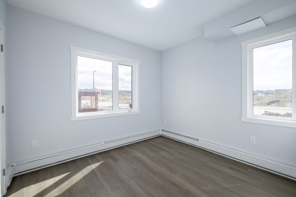 348 Greystone Boulevard - Photo 7 of 16