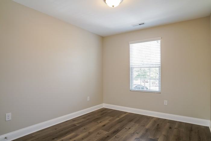 3904 Volkswalk Pl - Photo 7 of 10