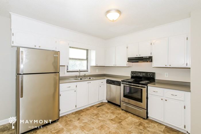 1805 Womrath Rd - Photo 6 of 12