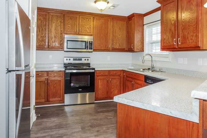 105 Silkyscale Cir Ne - Photo 4 of 11