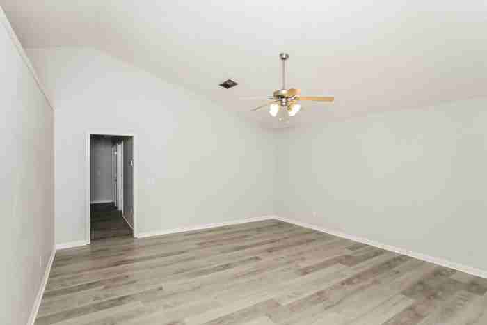 104 Brooksong Dr - Photo 5 of 12