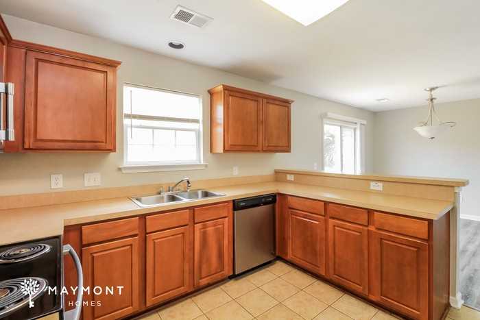 446 Dovetail Ct - Photo 6 of 12