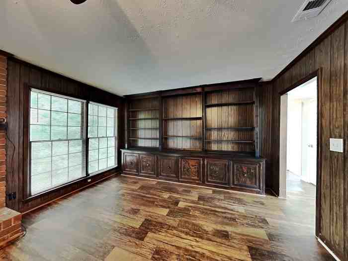 3994 Pinehurst Valley Dr - Photo 5 of 40