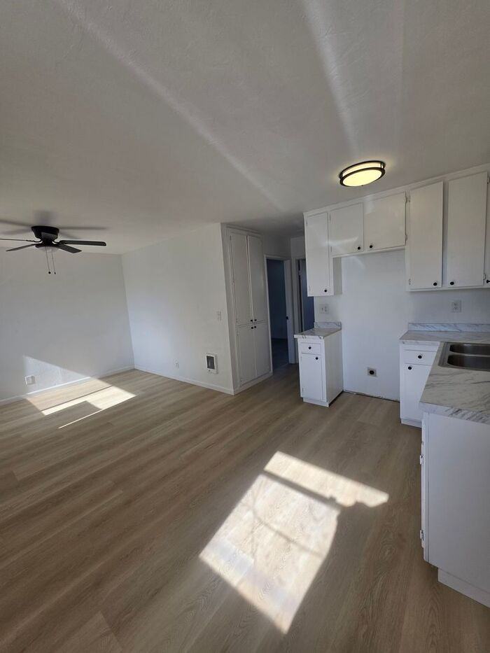 1237 Lyons Ln #C - Photo 4 of 20
