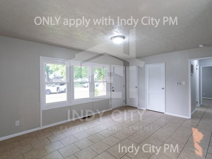 4432 Bertrand Rd - Photo 3 of 21