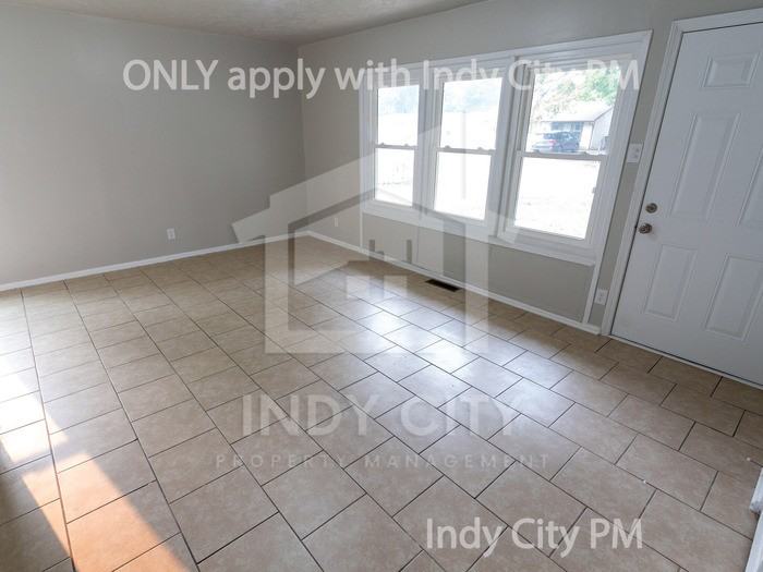 4432 Bertrand Rd - Photo 6 of 21