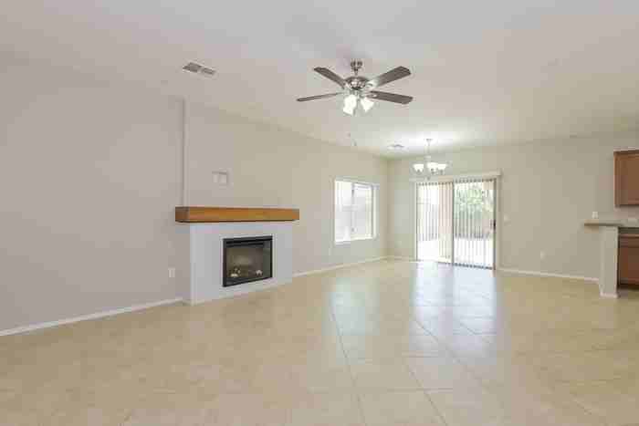 1024 E Lyle Canyon Dr - Photo 4 of 22