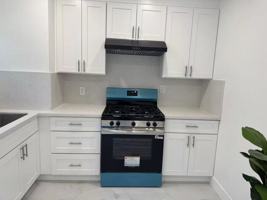 featured image of 1732 Lancewood Ave #2
