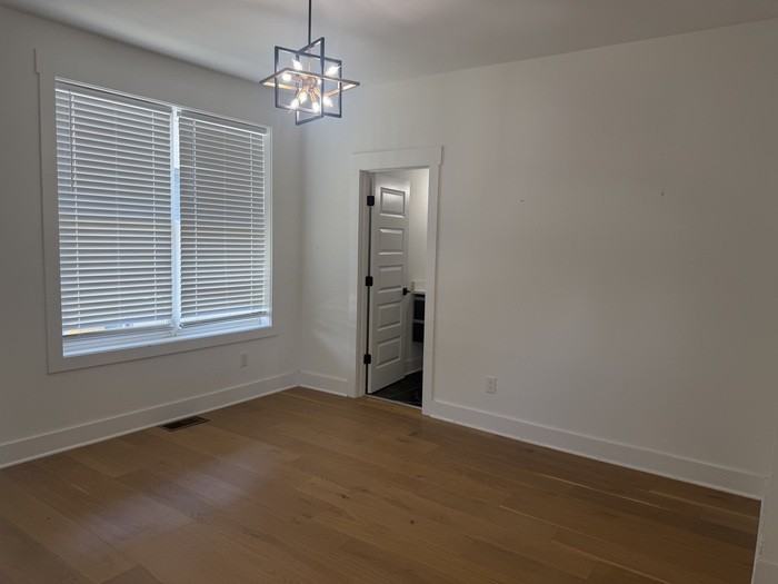 1217 Ireland St #A - Photo 6 of 19