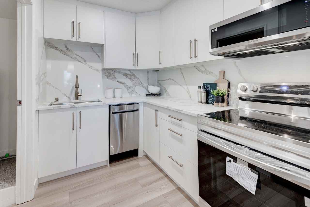 13104 Elbow Dr Sw - Photo 7 of 15