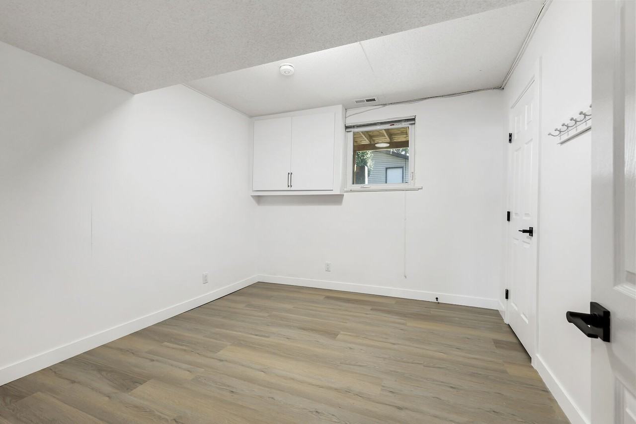 1448 Remington Rd Ne - Photo 6 of 13