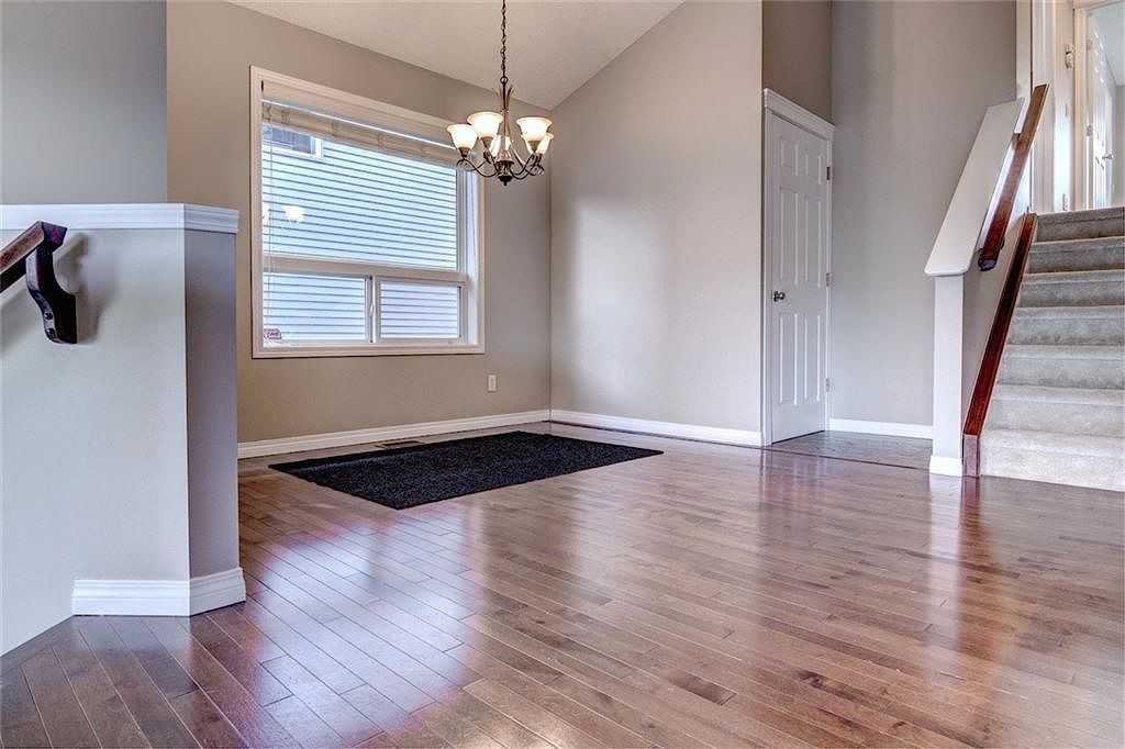 312 Silverado Dr Sw - Photo 4 of 8