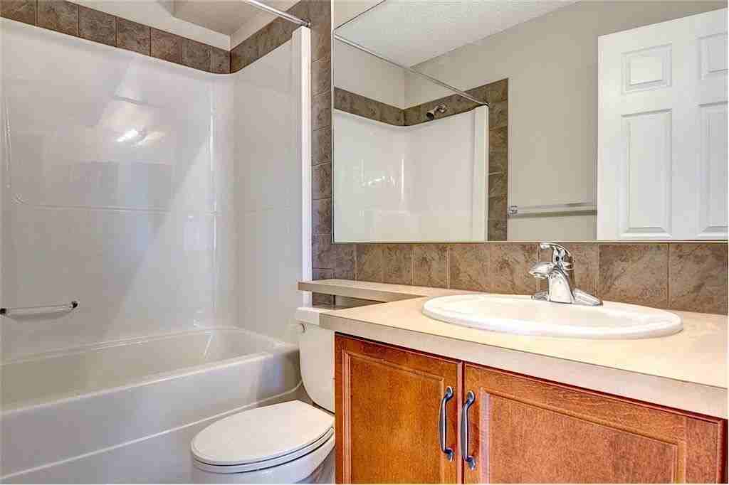 312 Silverado Dr Sw - Photo 6 of 8