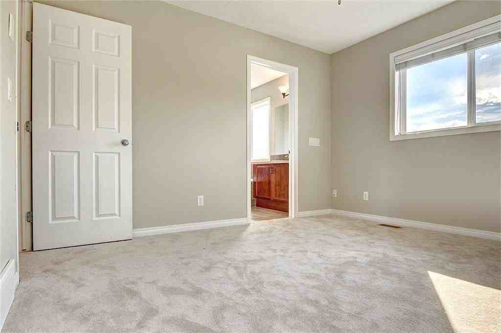 312 Silverado Dr Sw - Photo 7 of 8