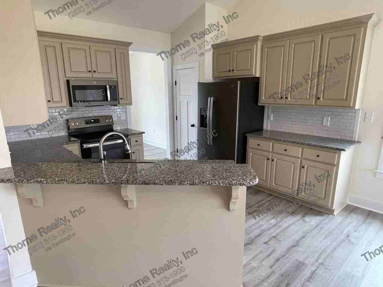 44 B P Ct - Photo 4 of 13