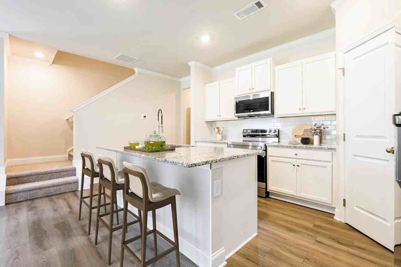 23 Agonia Ln