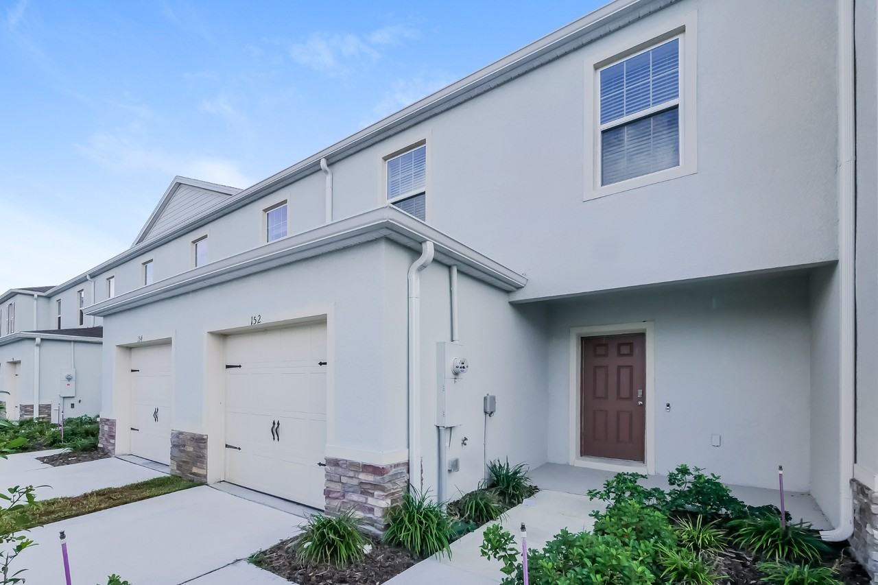 152 Ormond Grande Blvd - Photo 2 of 29