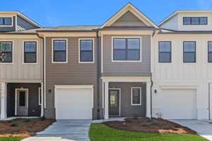 featured image of 858 Calvin Park Dr