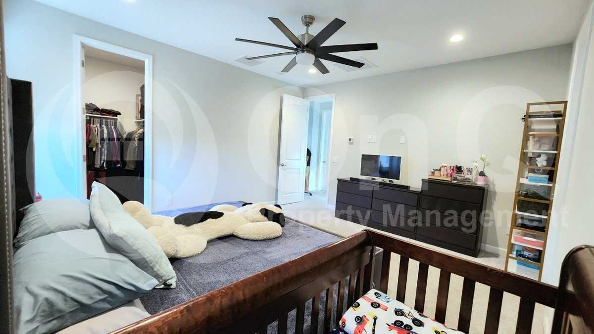 6513 E Rose Marie Ln - Photo 6 of 40