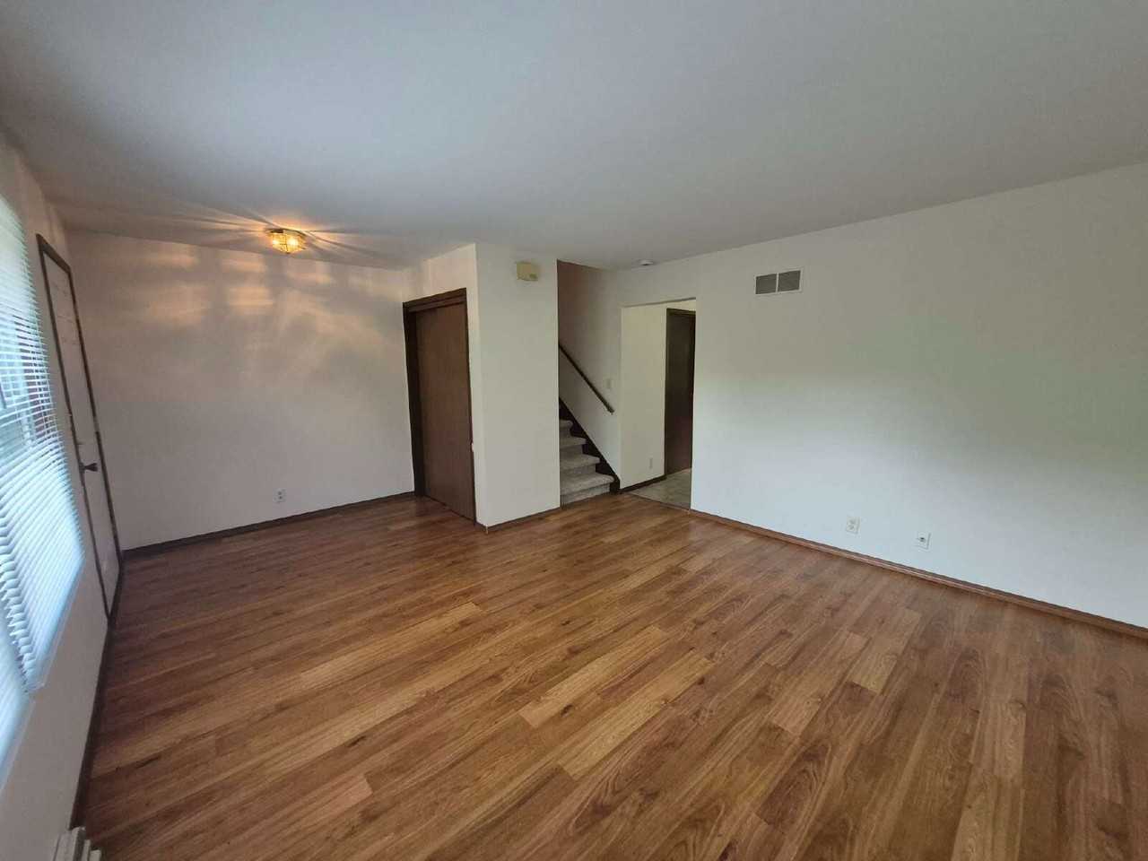 21225 Mary Lynn Dr - Photo 3 of 26