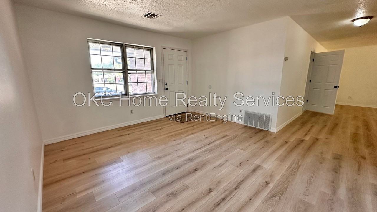 4300 Bonaparte Blvd - Photo 4 of 28