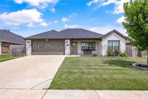 featured image of 1038 Jameson St