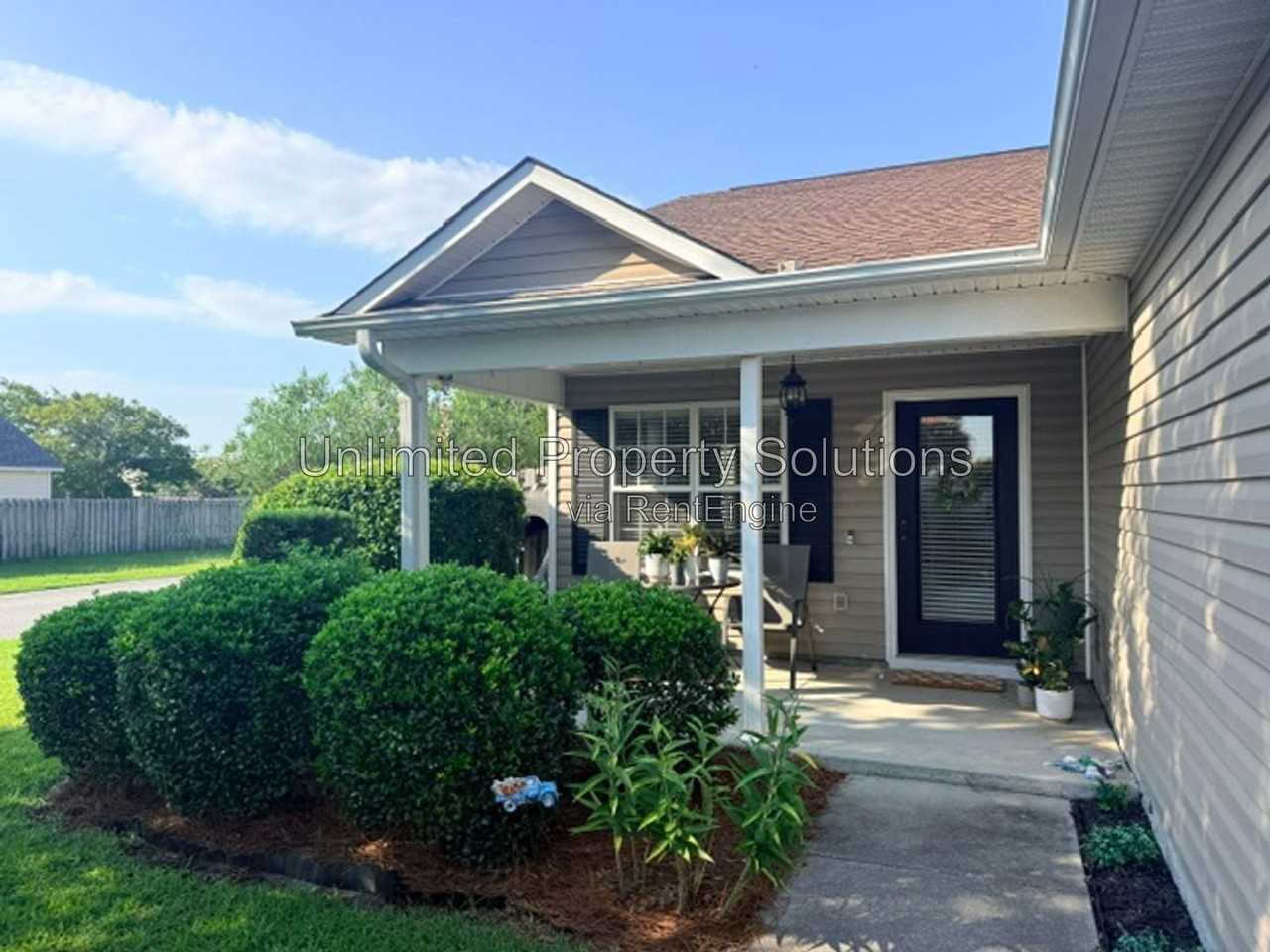 501 Foxfield Ct - Photo 2 of 6