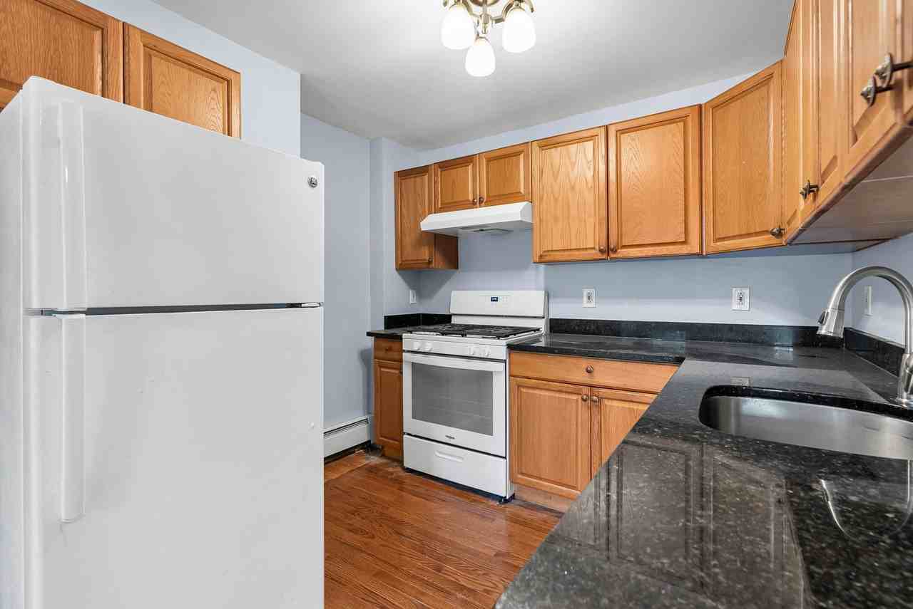 537 E Girard Ave #2 - Photo 3 of 19