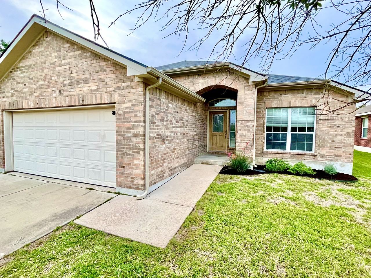 1513 Rainbow Parke Dr #NA - Photo 2 of 25