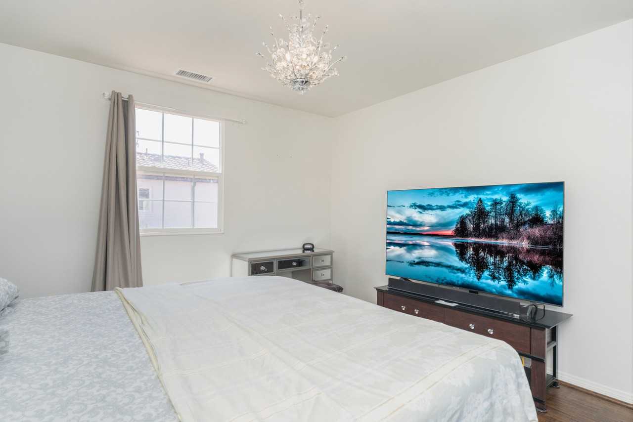 73 Alevera St #NA - Photo 6 of 17
