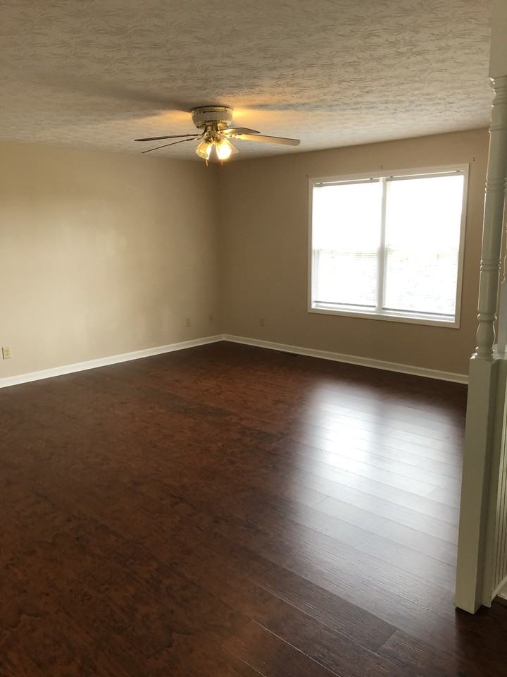 1074 W Vann Rd #1074 - Photo 7 of 22