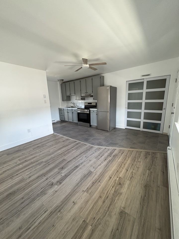 120 E 22nd Ave #3 - Photo 4 of 10