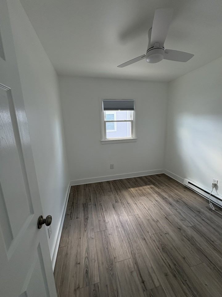 120 E 22nd Ave #3 - Photo 5 of 10