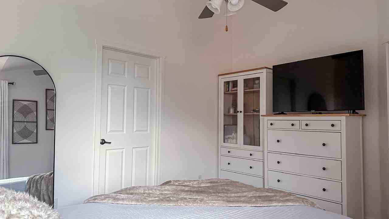 1467 W 110 N - Photo 6 of 19
