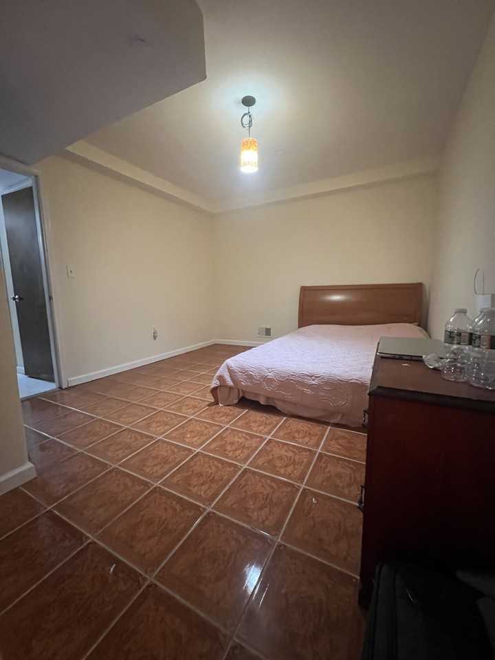 28 Nunzie Ct #BS - Photo 2 of 9