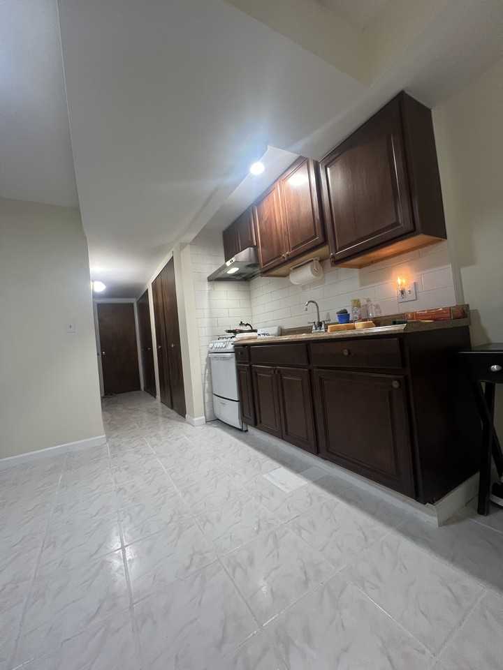 28 Nunzie Ct #BS - Photo 4 of 9