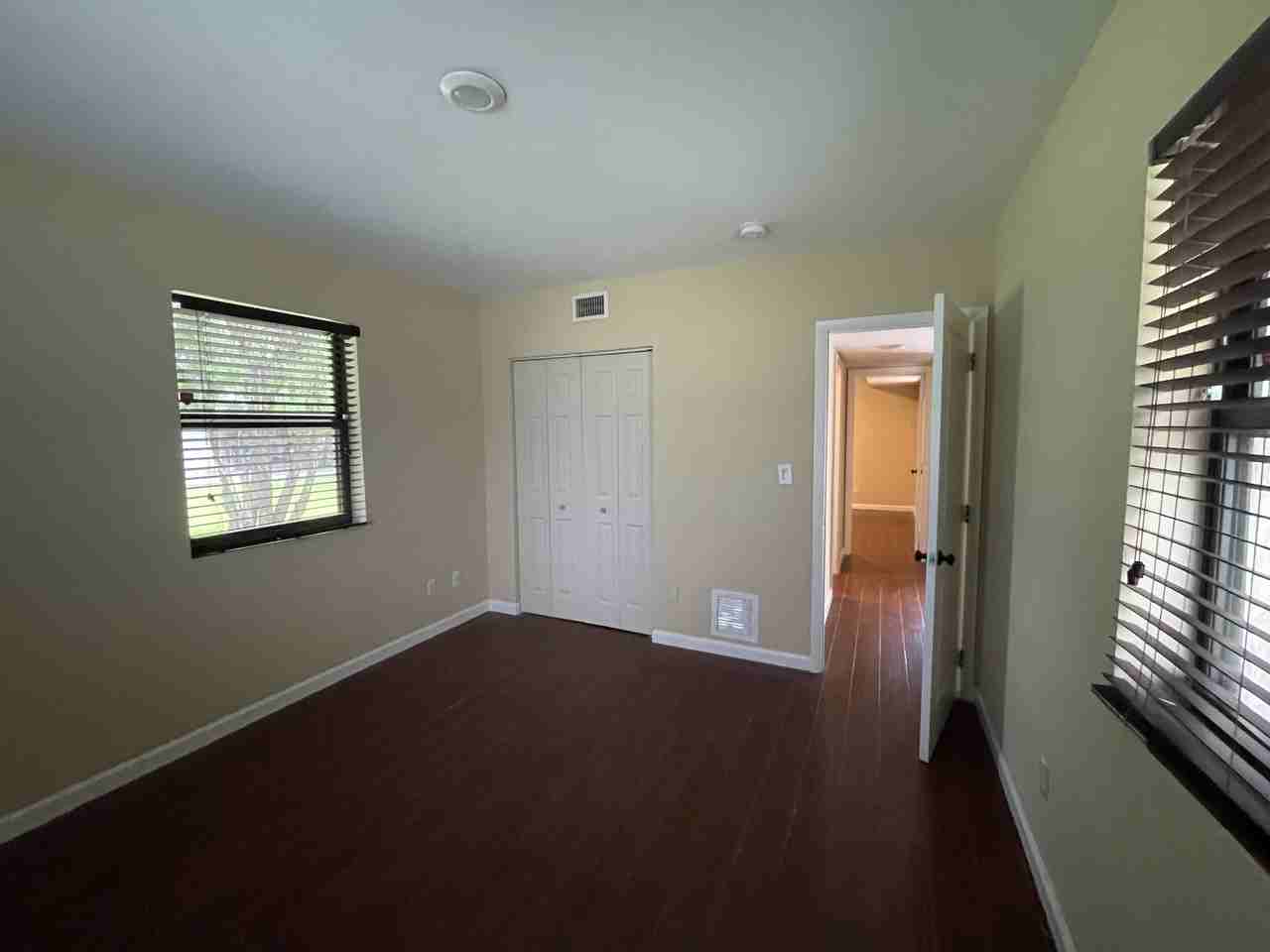 8360 Sw 122nd St #0 - Photo 5 of 14