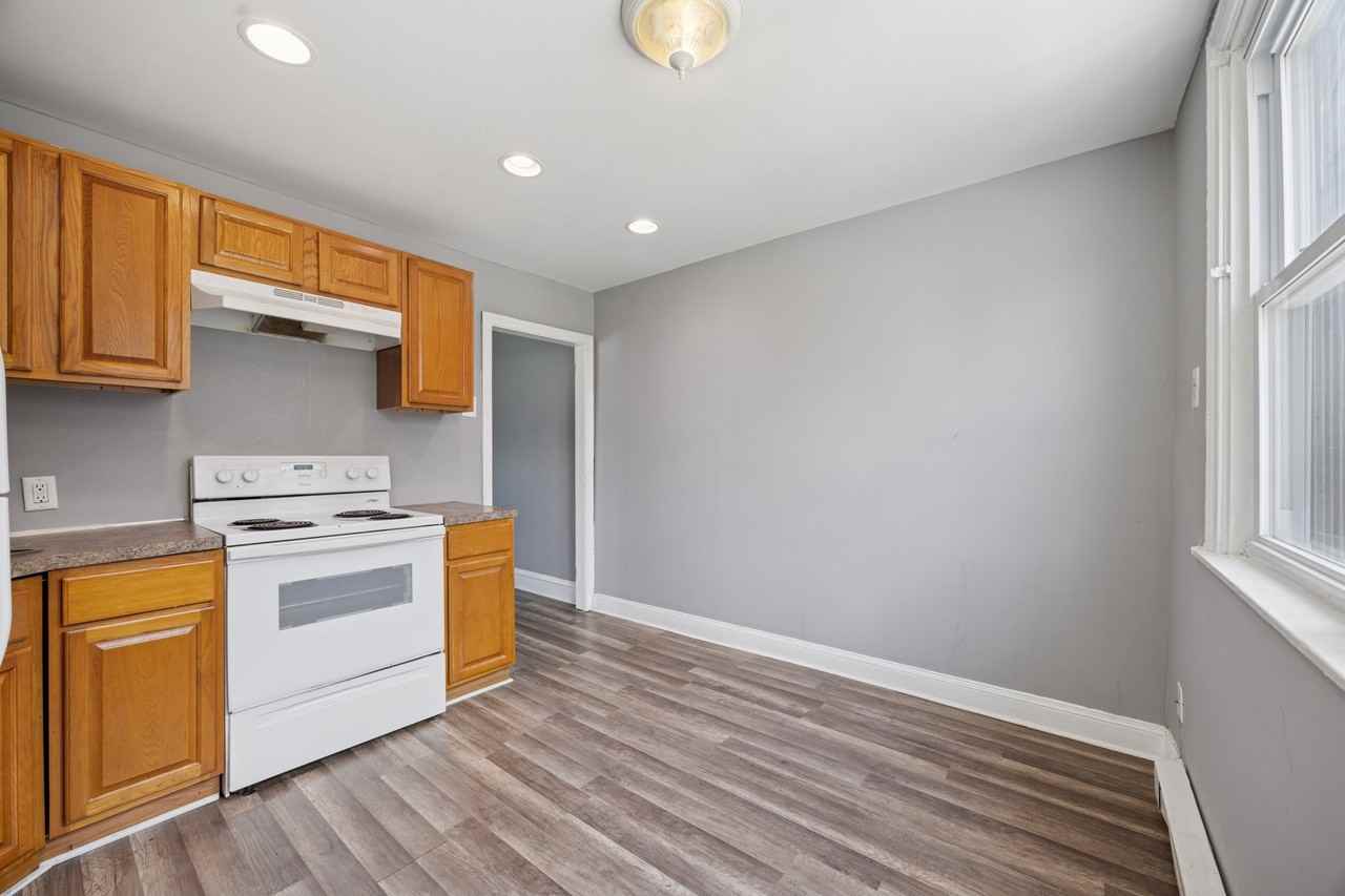1873 E Tulpehocken St #1F - Photo 2 of 7