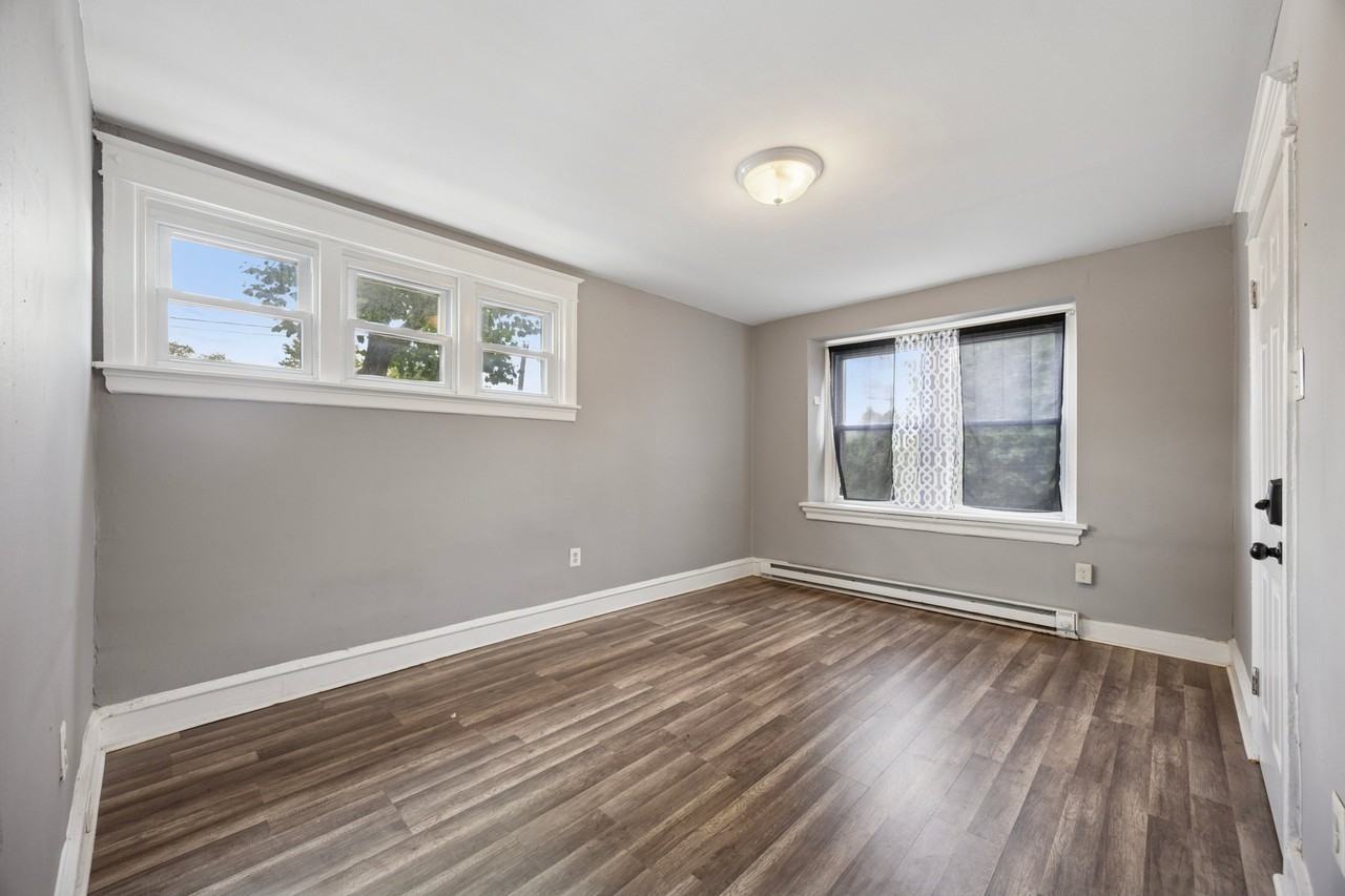 1873 E Tulpehocken St #1F - Photo 3 of 7