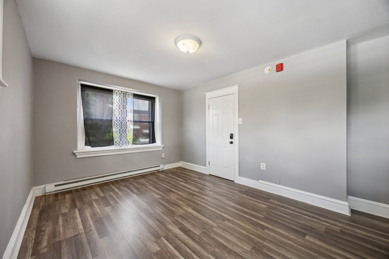 1873 E Tulpehocken St #1F - Photo 6 of 7