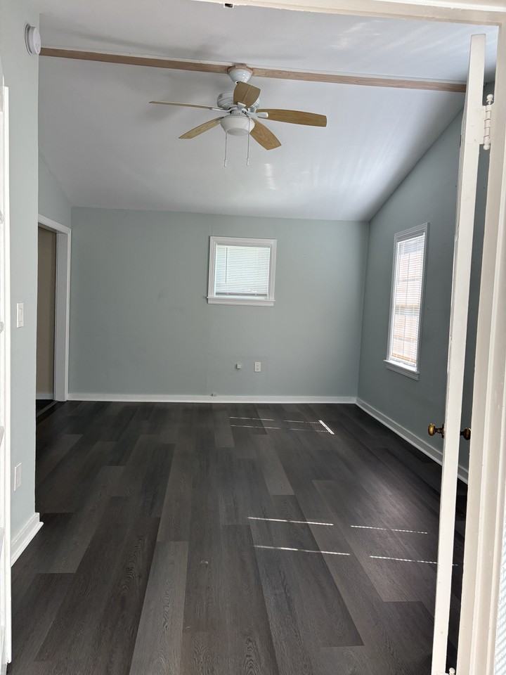 719 Ne 4th St #NA - Photo 7 of 11
