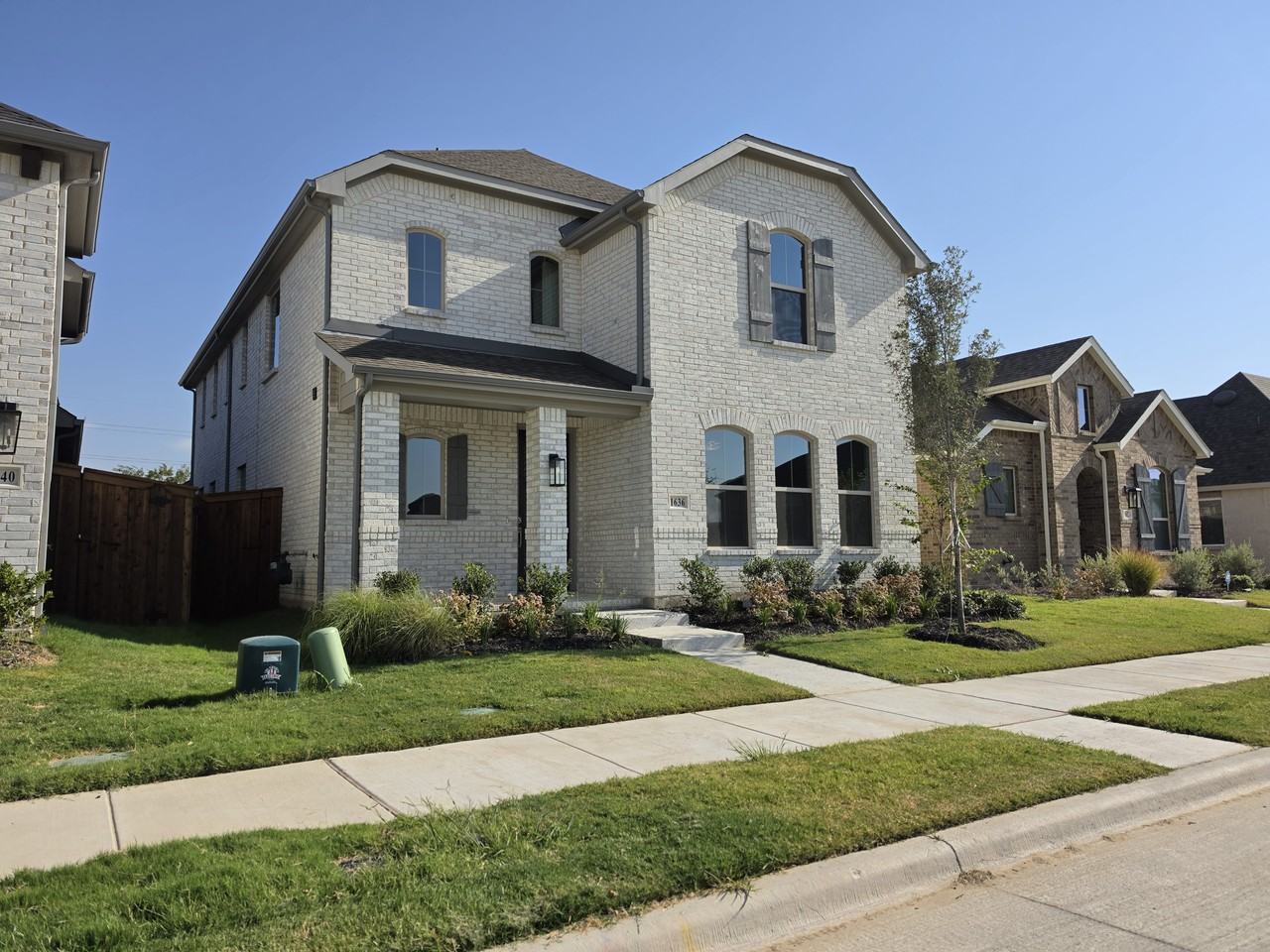 1636 Cornwall Ave #NA - Photo 2 of 11